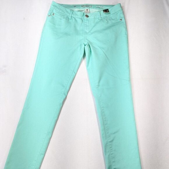 NWT Celebrity Pastel Green Skinny Pants - Picture 1 of 6